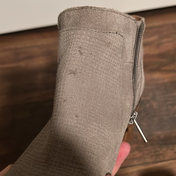 LUCKY BRAND 🍀 suede booties - Picture 11 of 11